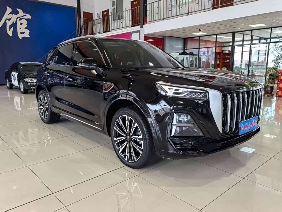 Hongqi HS5
