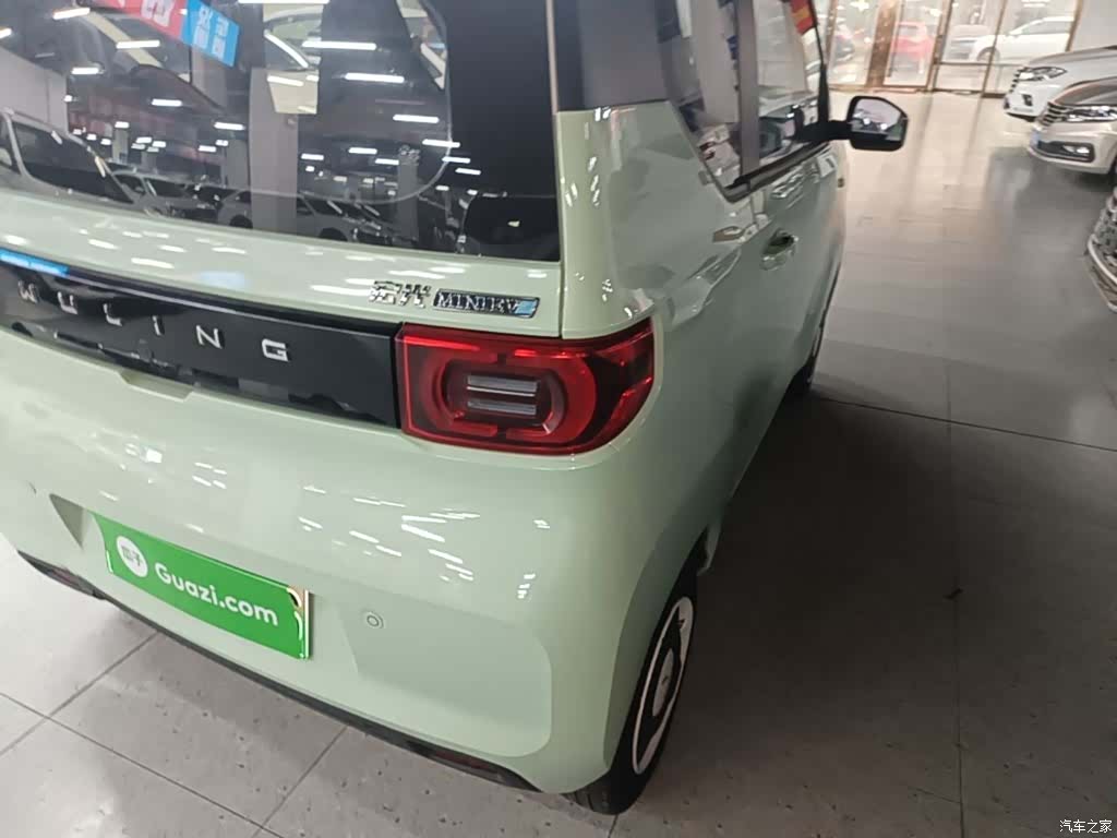 Wuling MINIEV, 2022 8