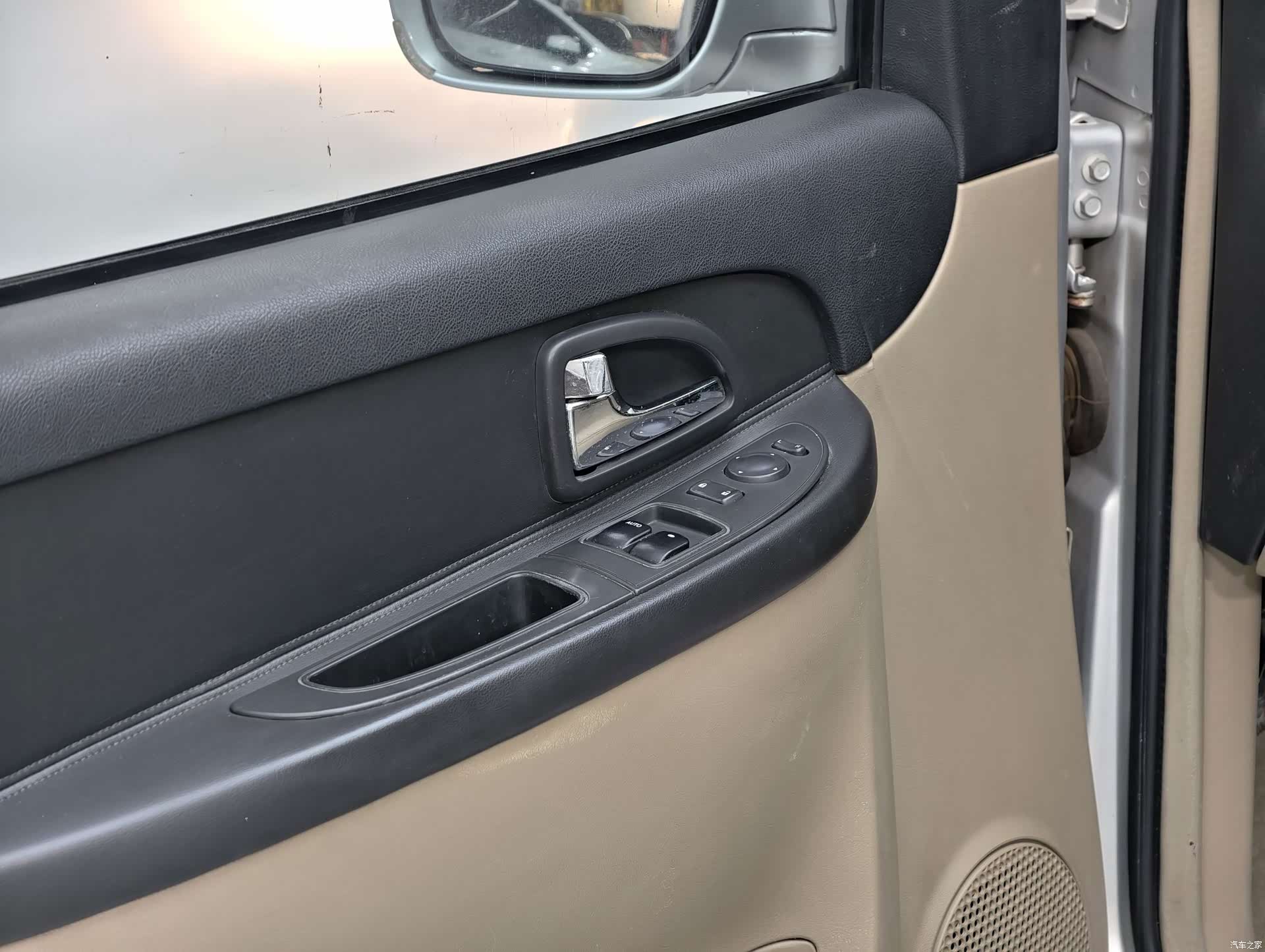 Buick GL8, 2014 13