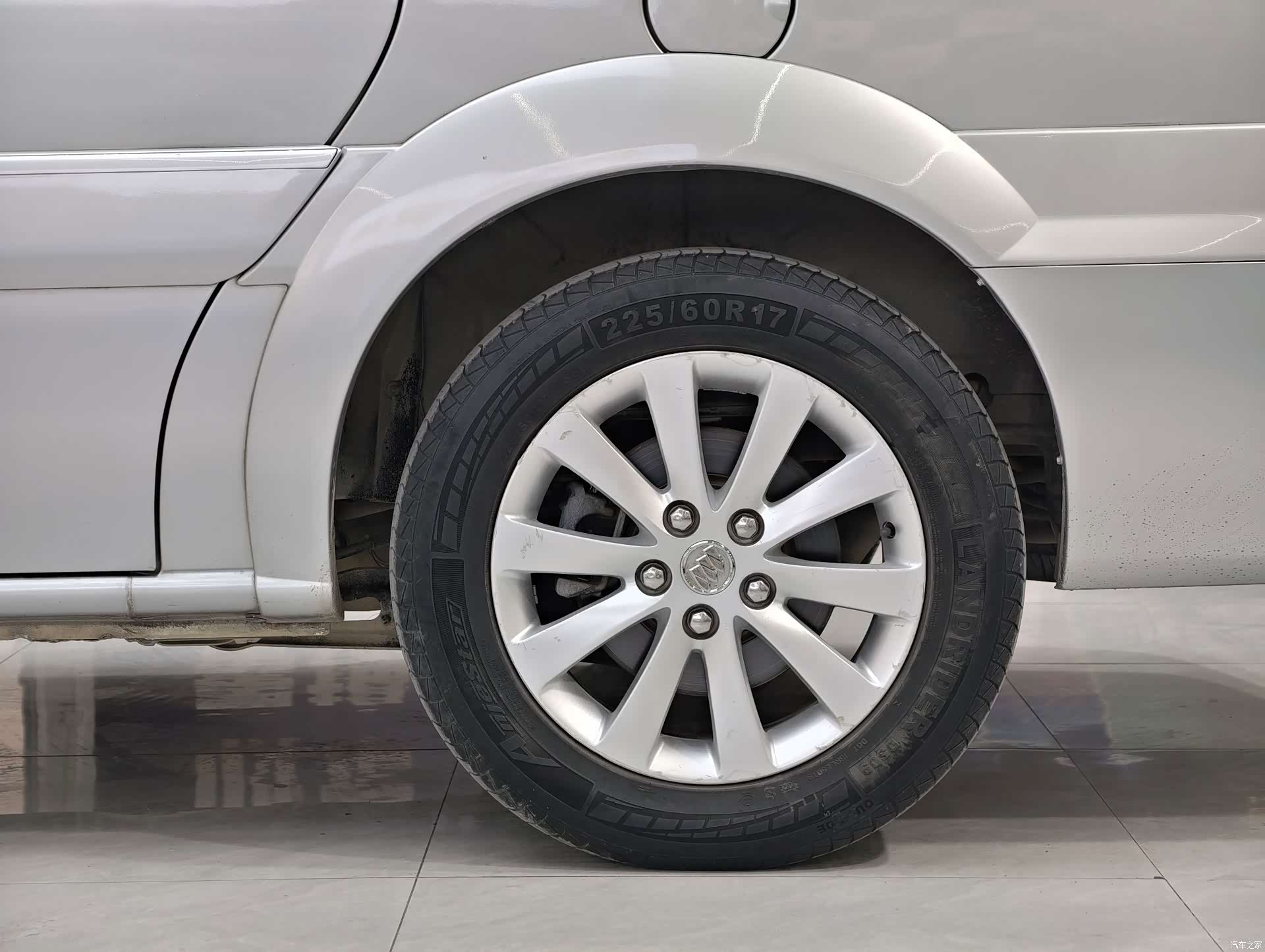 Buick GL8, 2014 44