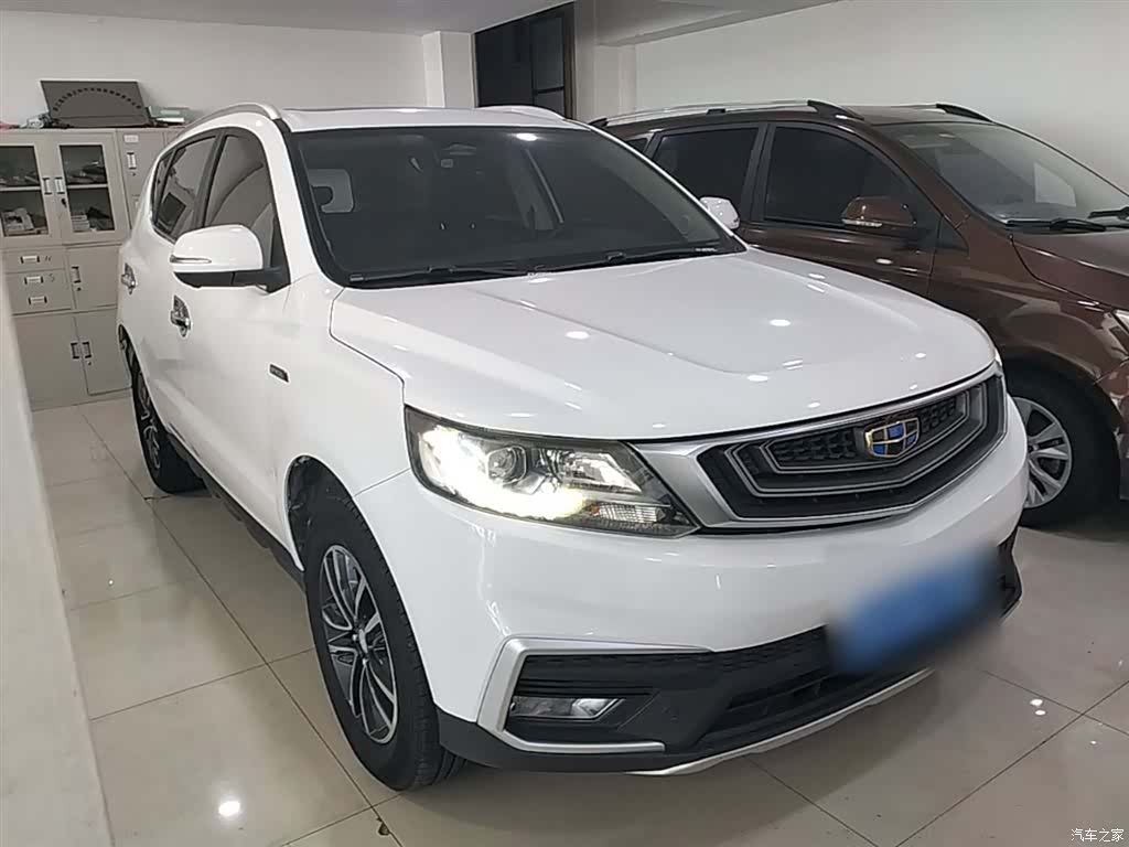 Geely X6, 2018 4