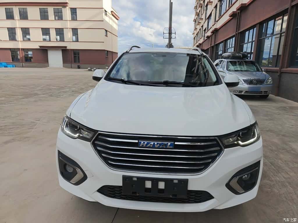Haval H2, 2017 3