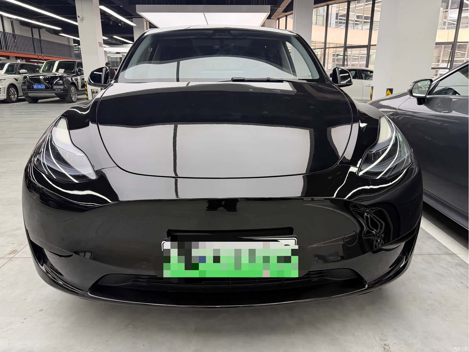Tesla Model Y, 2023 2