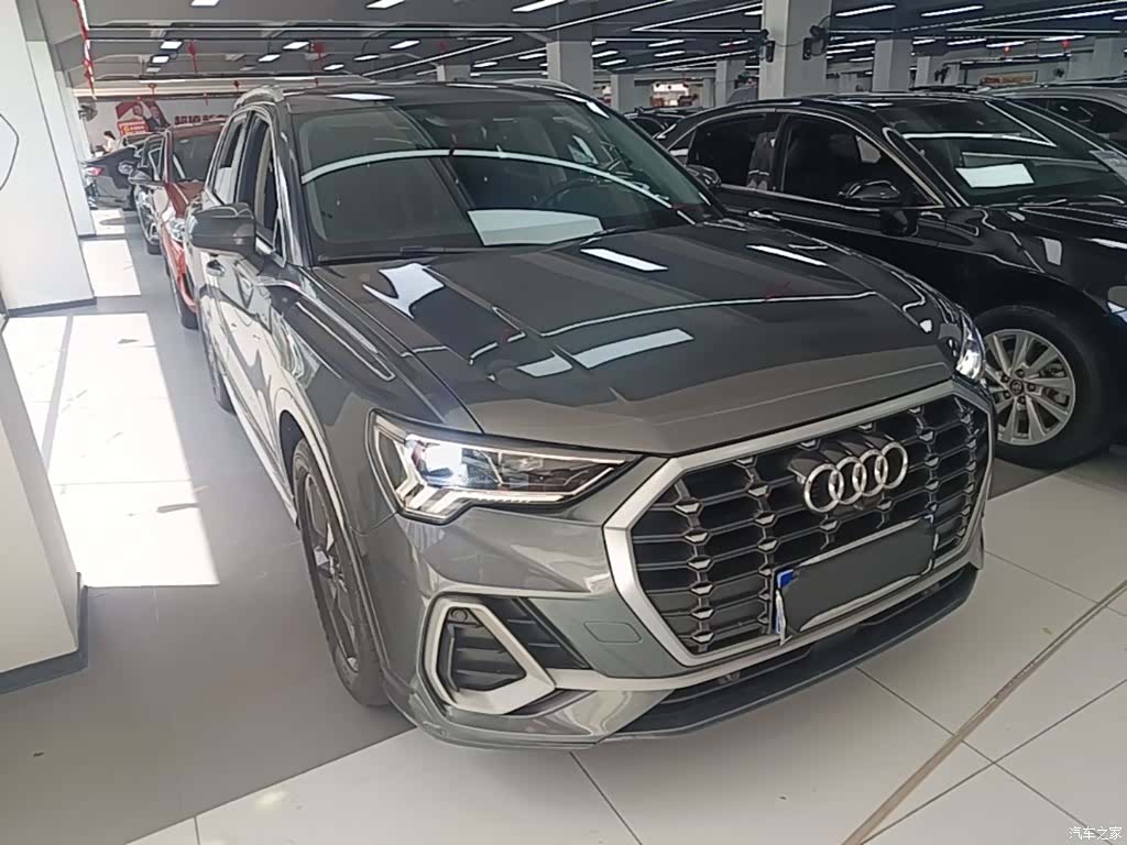 Audi Q3, 2020 4
