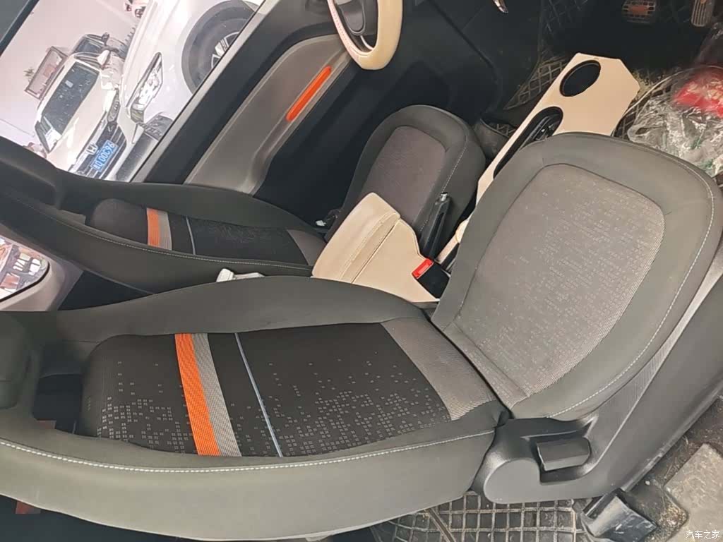Wuling MINIEV, 2021 25