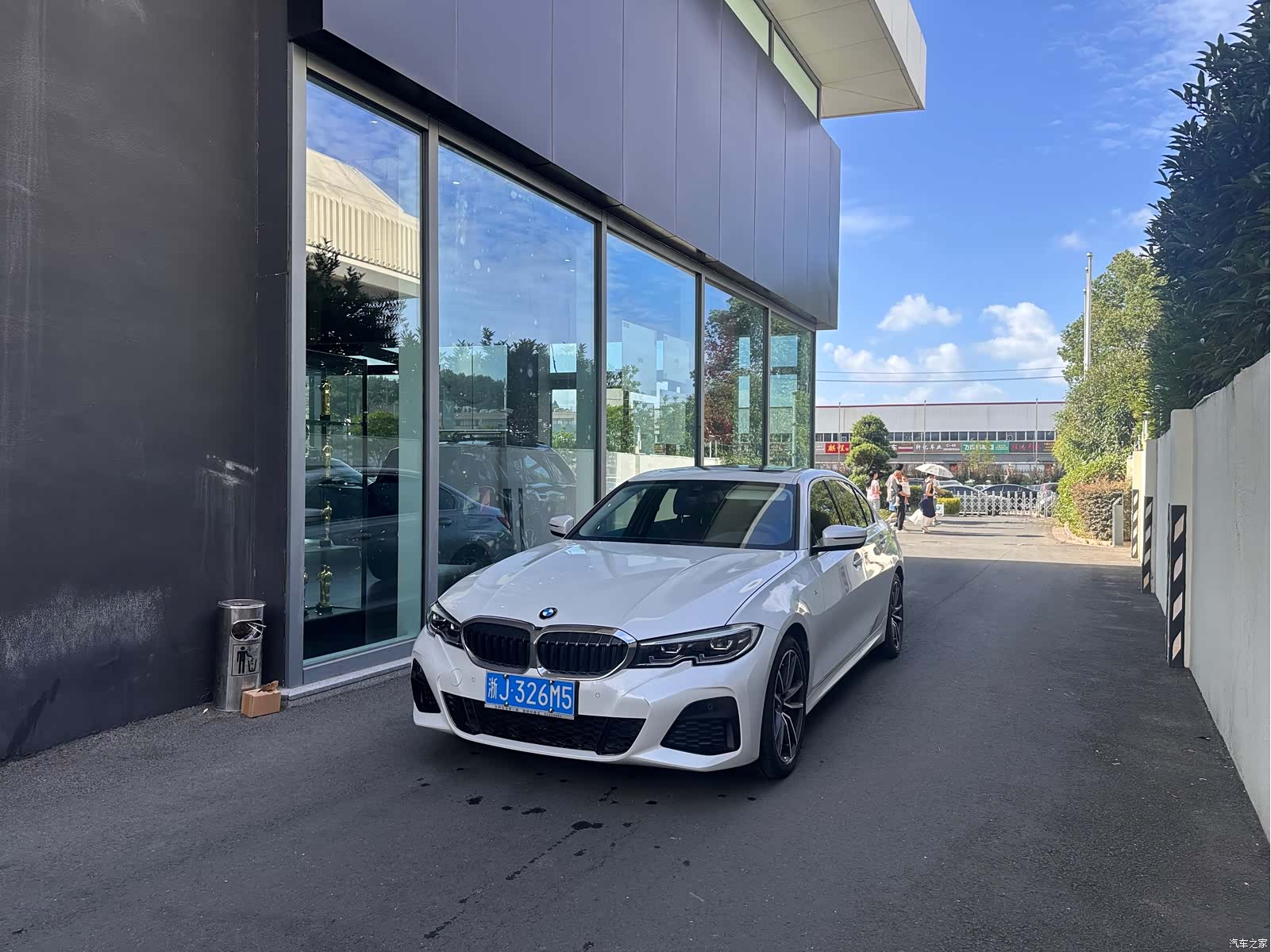 BMW 3 Series, 2020 1
