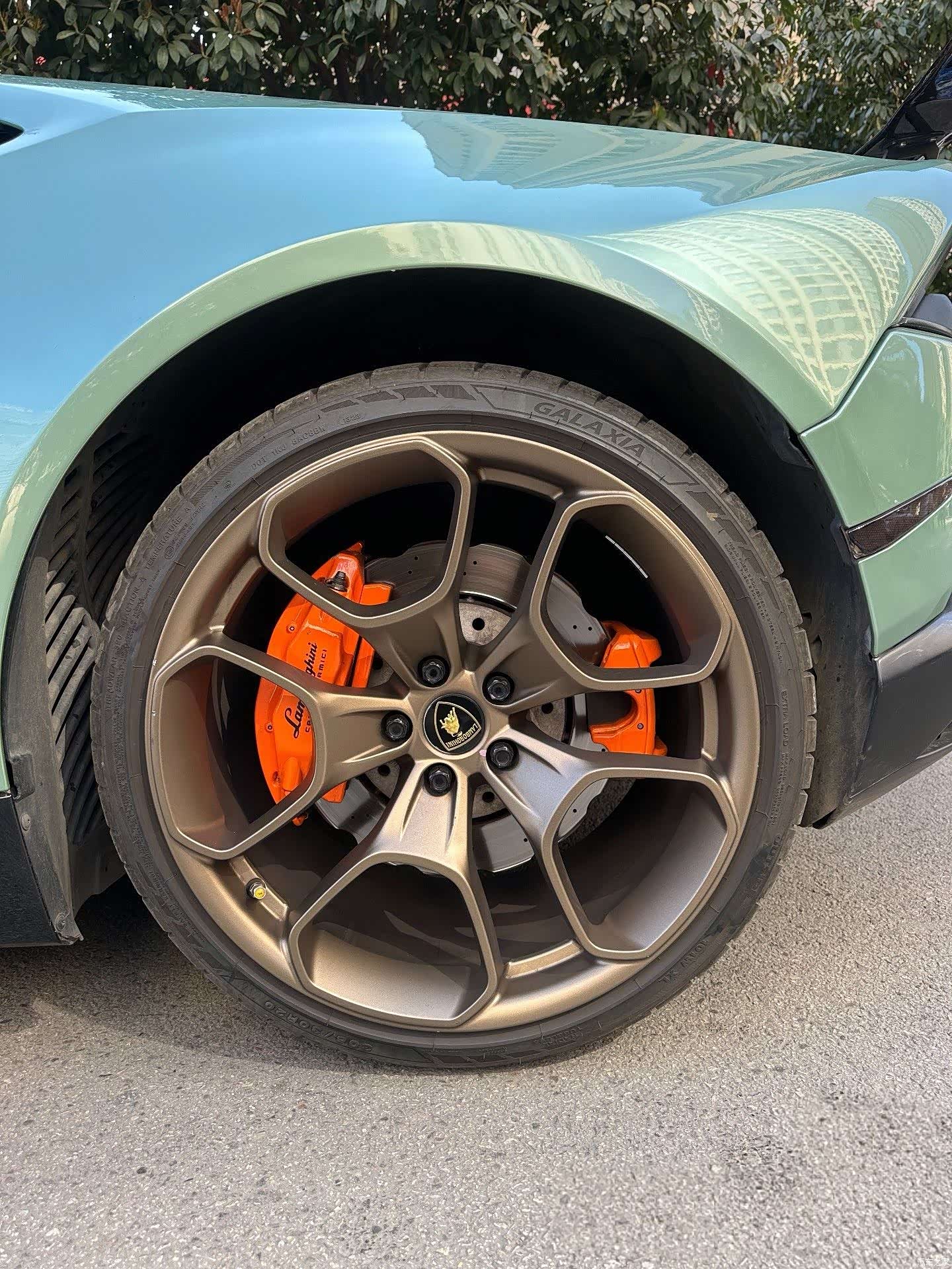 Lamborghini Huracán, 2017 все фото