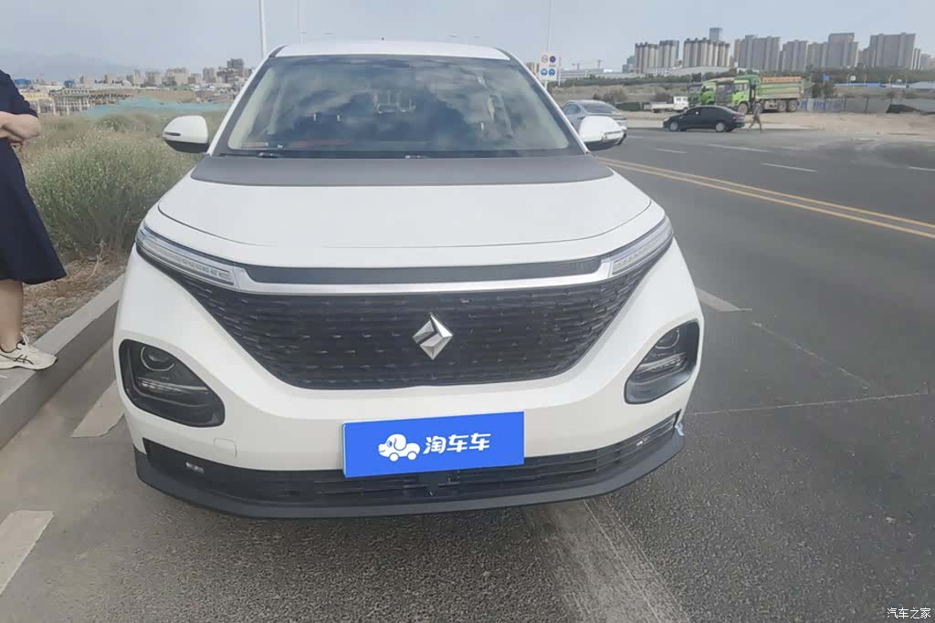 Wuling RM-5, 2021 2