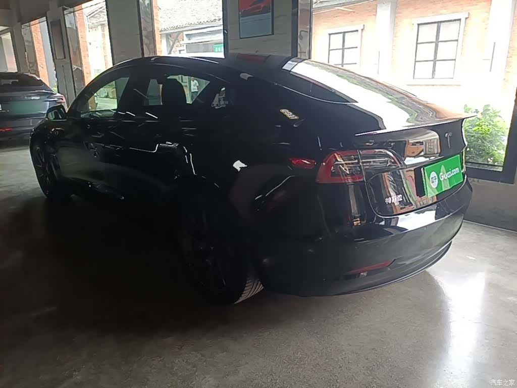 Tesla Model 3, 2020 все фото
