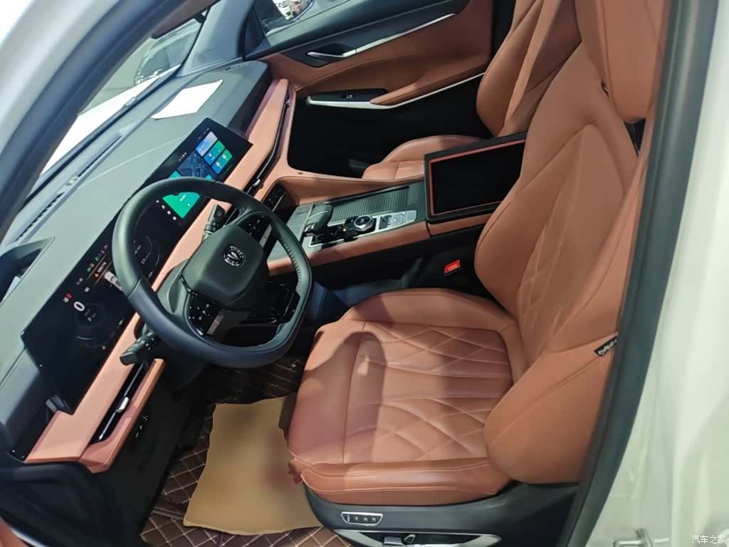 Changan CS75, 2024 15