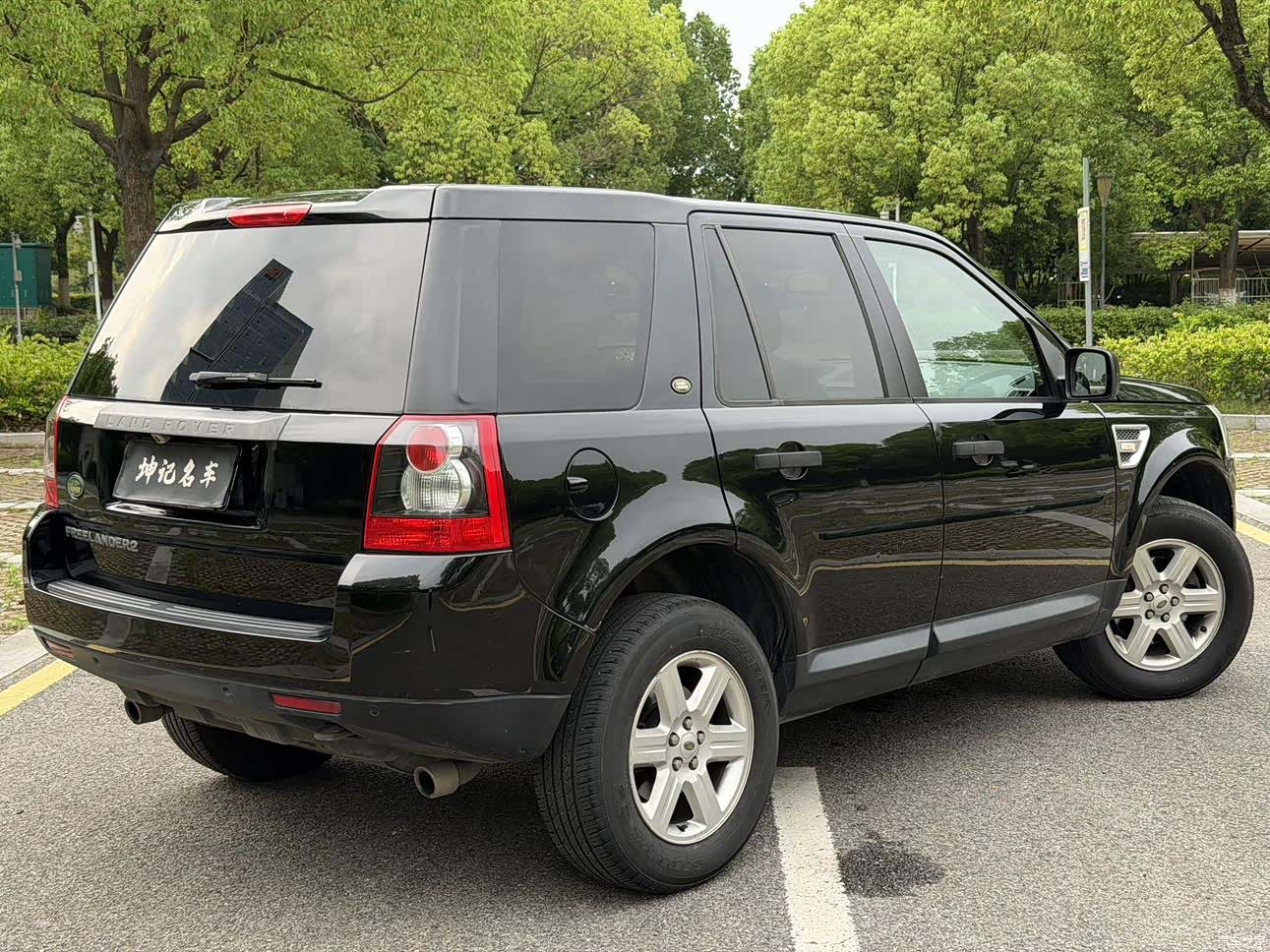 Land Rover i6, 2010 14