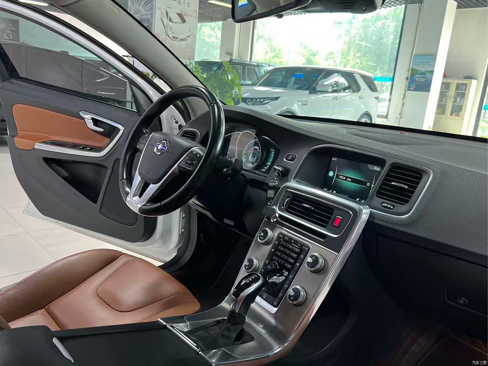 Volvo S60, 2015 17