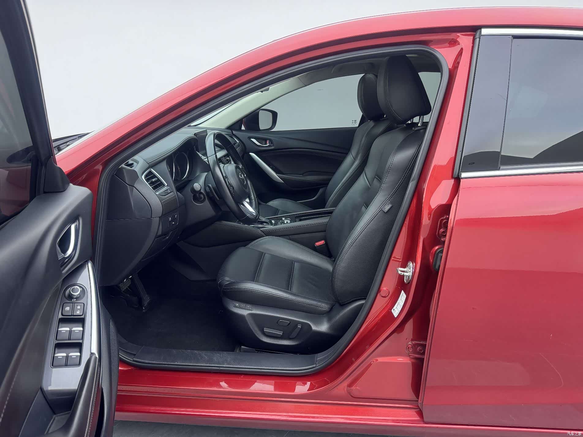 Mazda Atenza, 2018 все фото