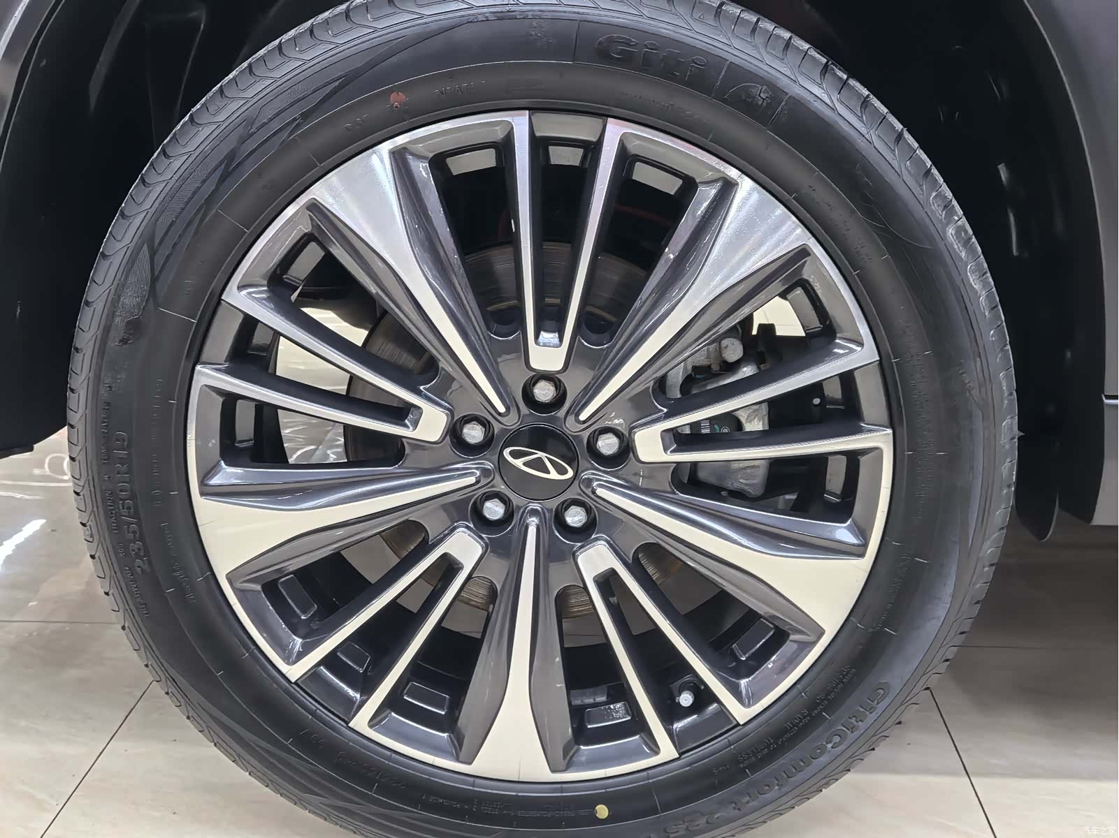 Chery Tiggo 8, 2025 7