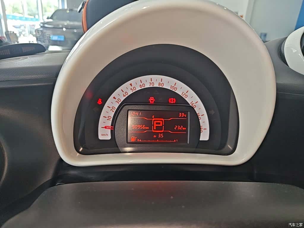 Smart Fortwo, 2016 12