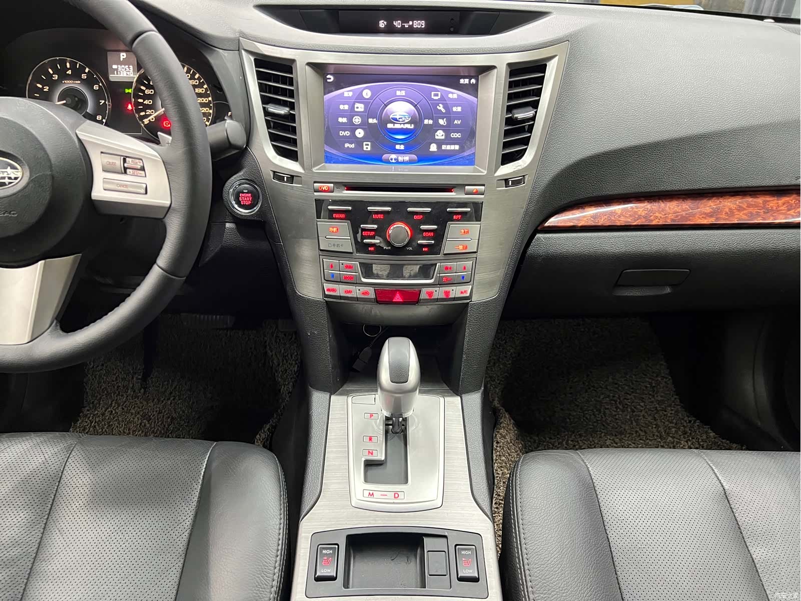 Subaru Legacy, 2011 11