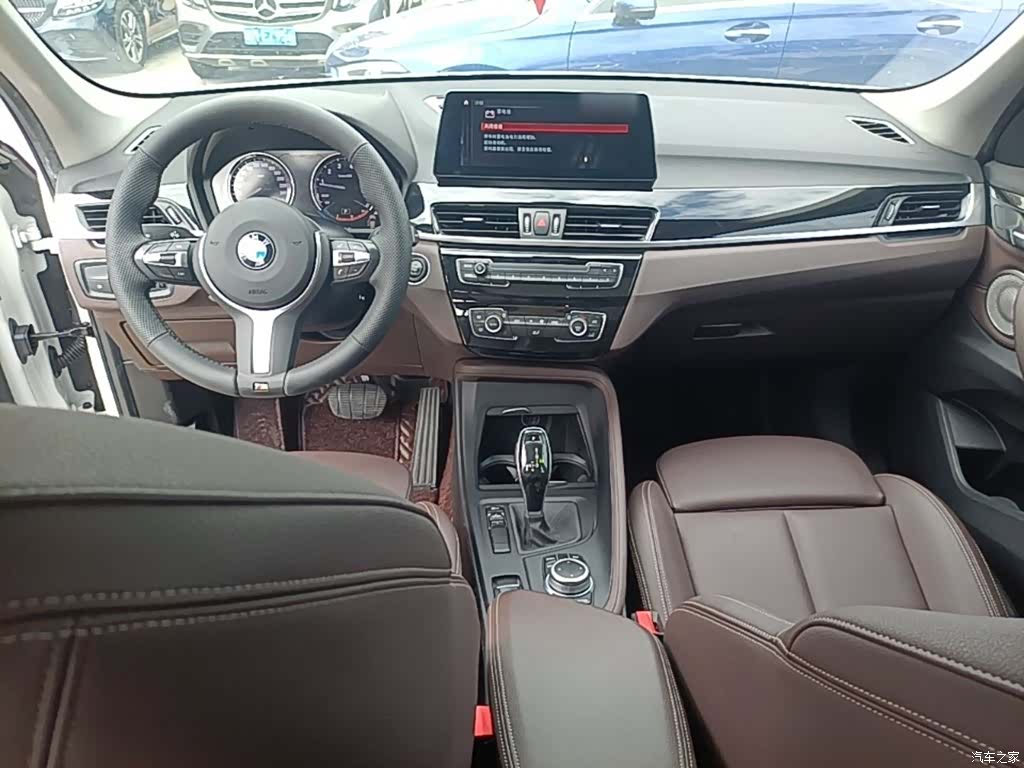 BMW X1, 2021 10