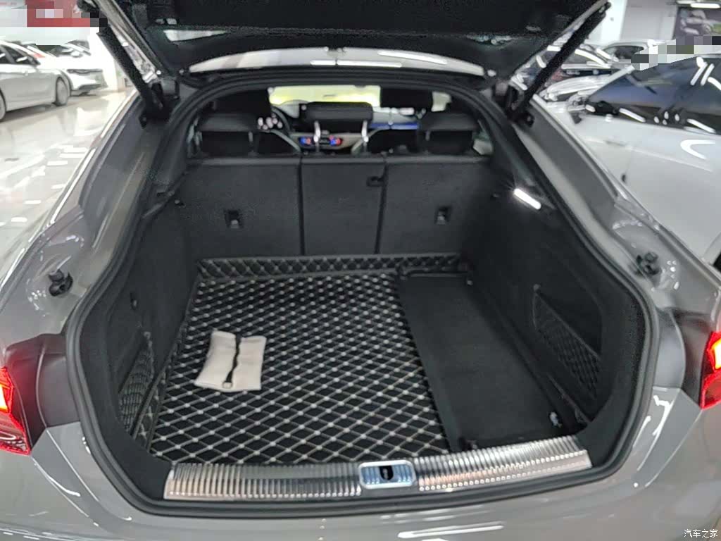Audi A5, 2022 19