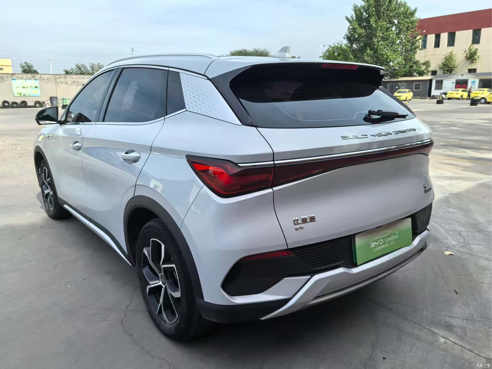 BYD Yuan, 2022 9