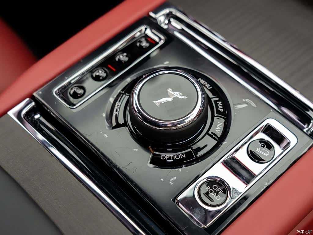 Rolls-Royce Cullinan, 2021 25