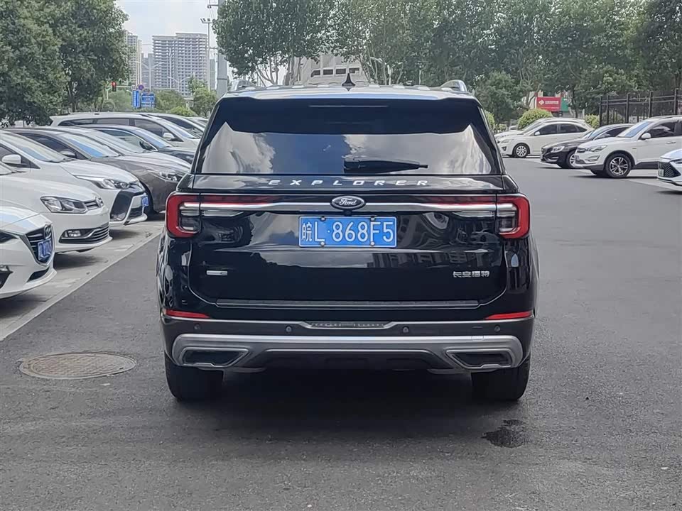 Ford Explorer Ford Explorer
