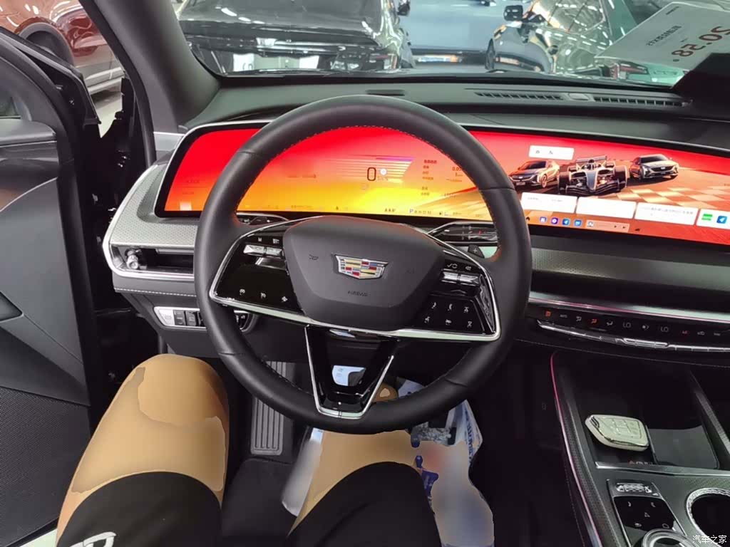 Cadillac XT5, 2025 11