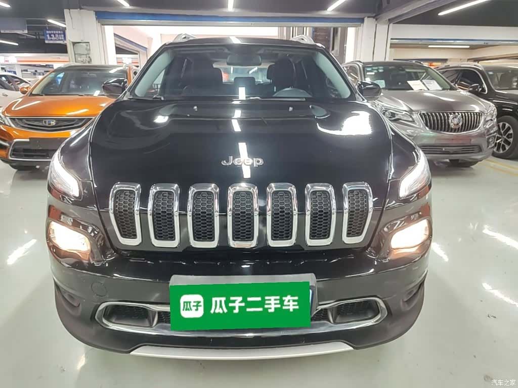 Jeep Cherokee, 2017 3