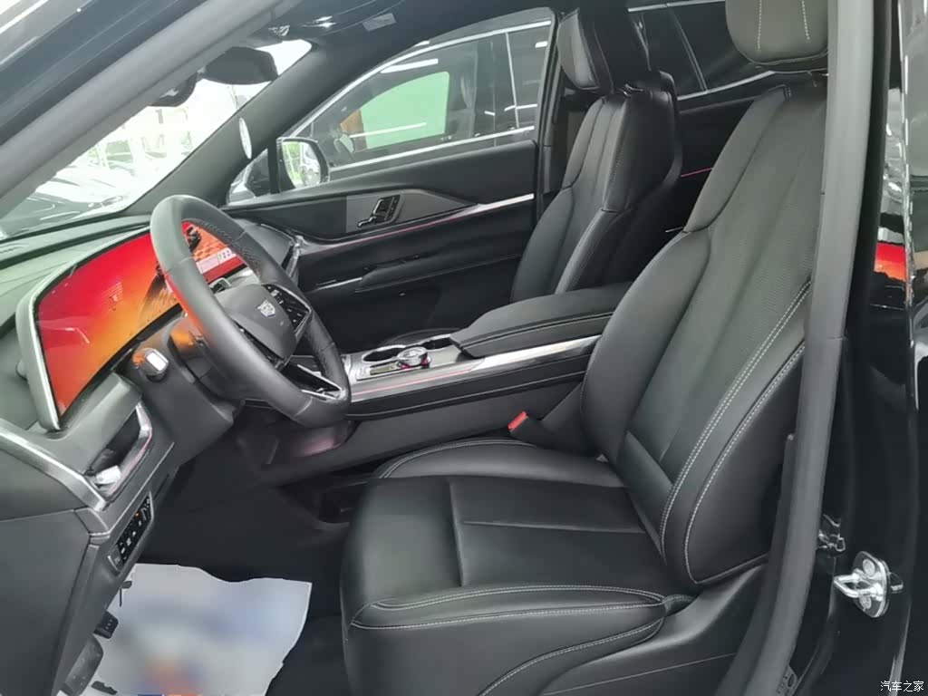 Cadillac XT5, 2025 15