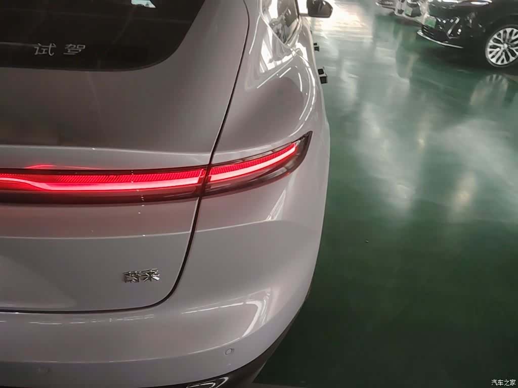 NIO ET5, 2025 8