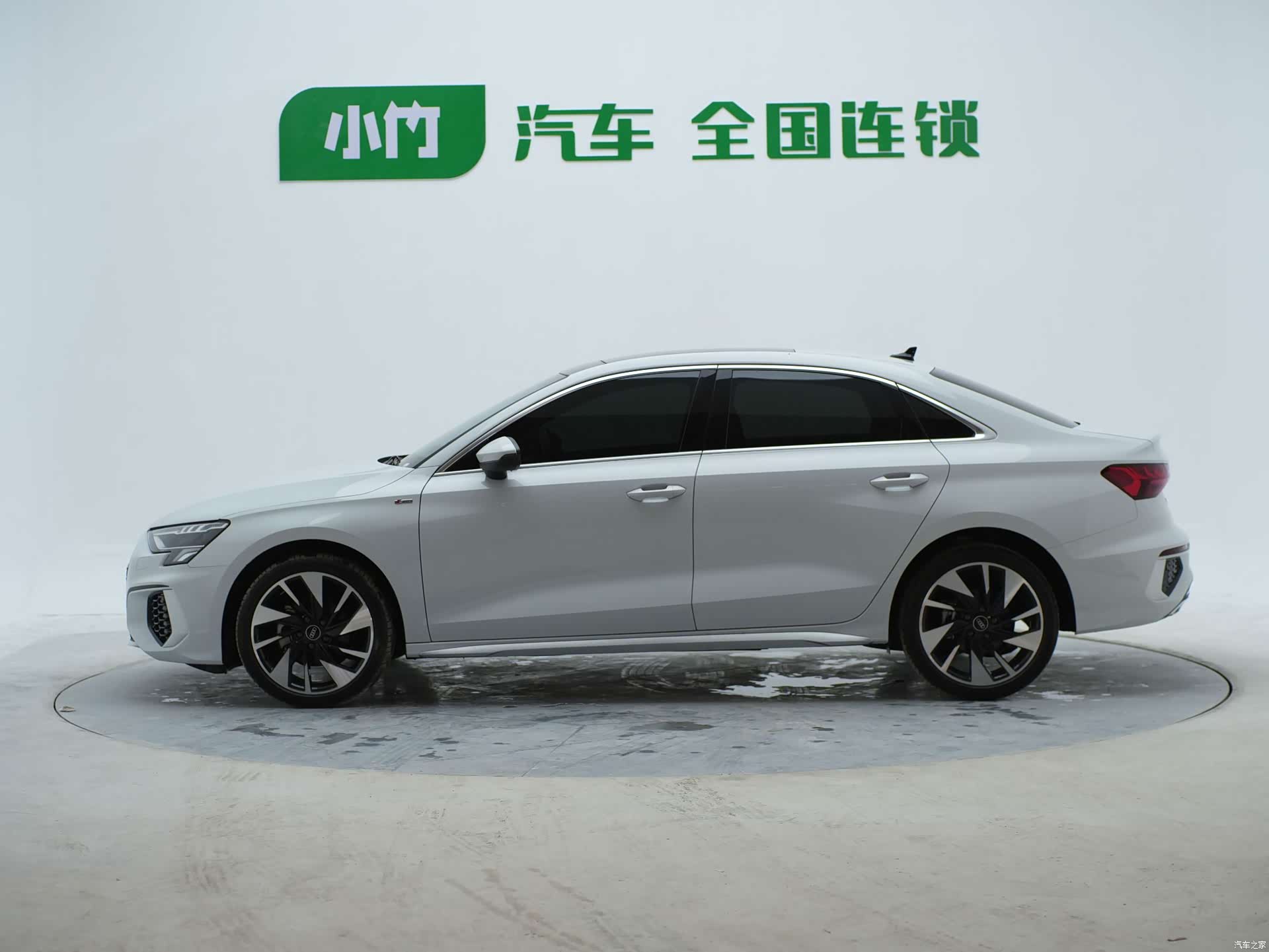Audi A3, 2023 все фото