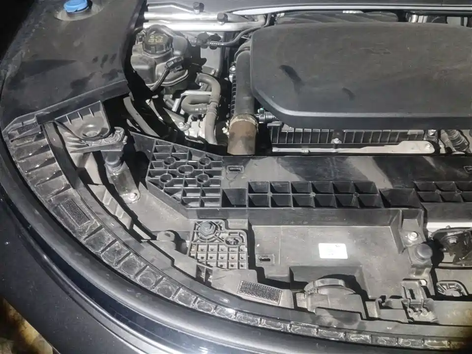 Li Auto Ideal L6