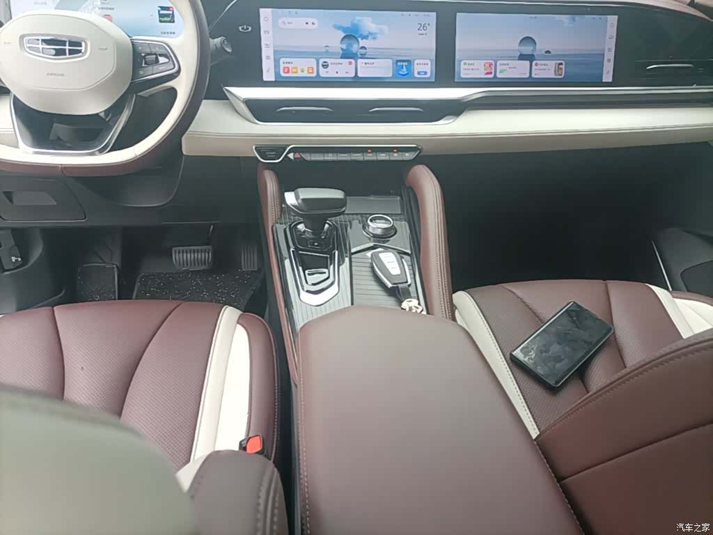 Geely Xingyue L, 2024 14