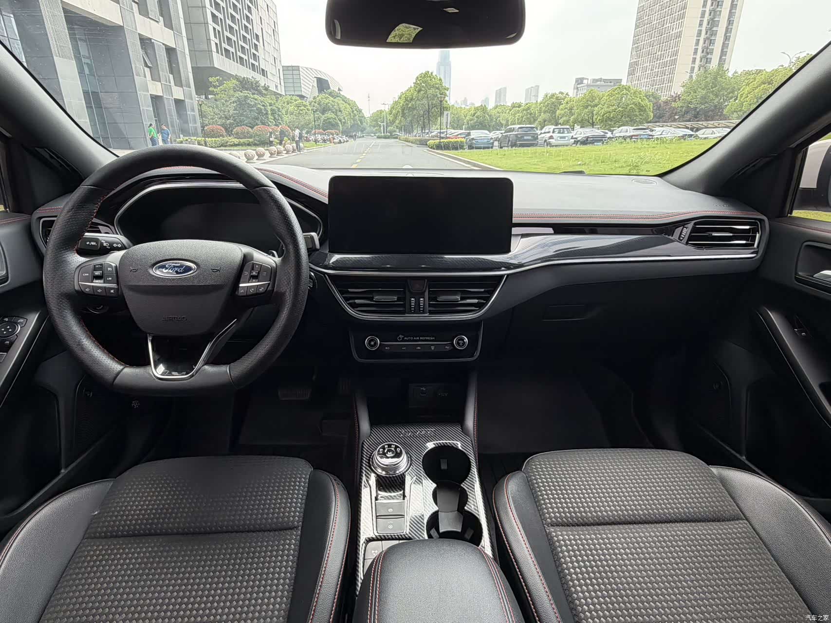 Ford Focus, 2021 11