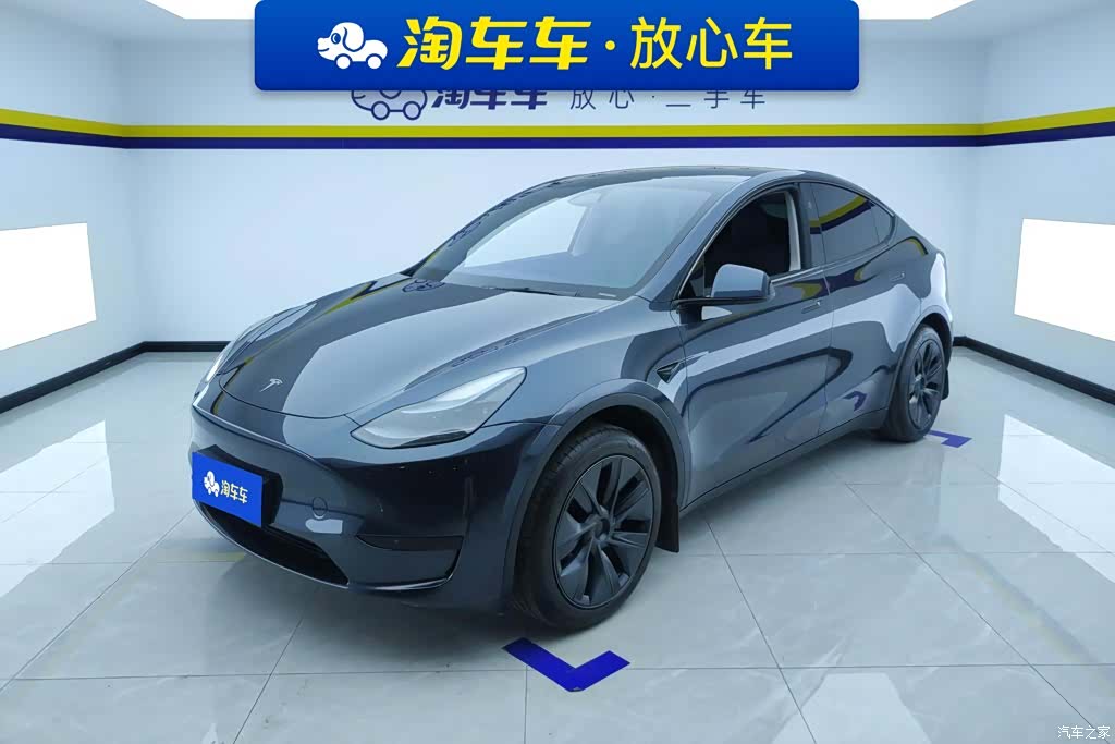Tesla Model Y, 2024 1