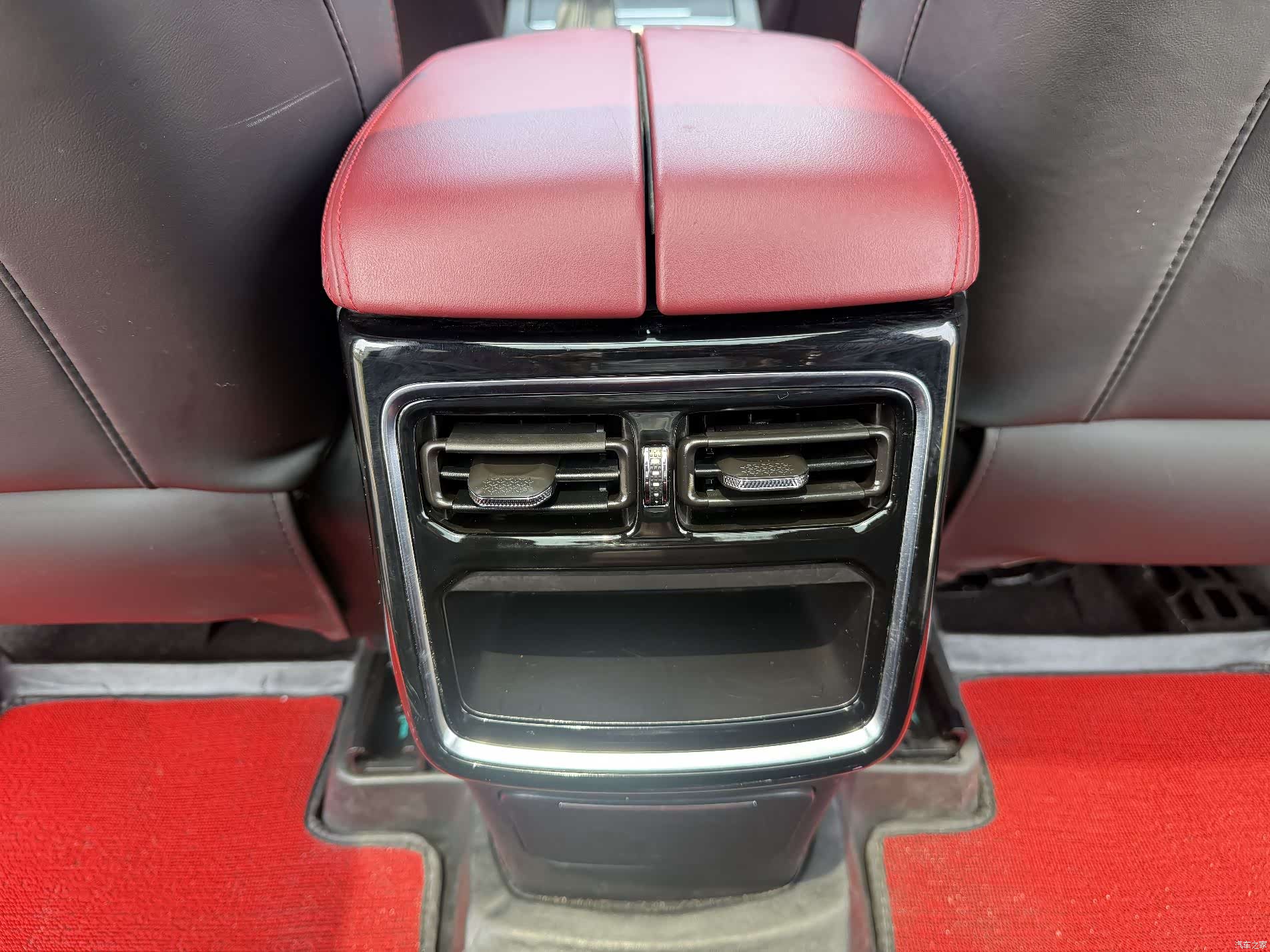 Jetour X70, 2021 25