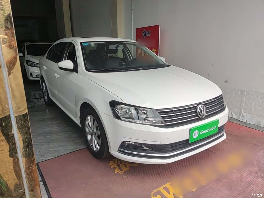 Volkswagen Lavida, 2017 4