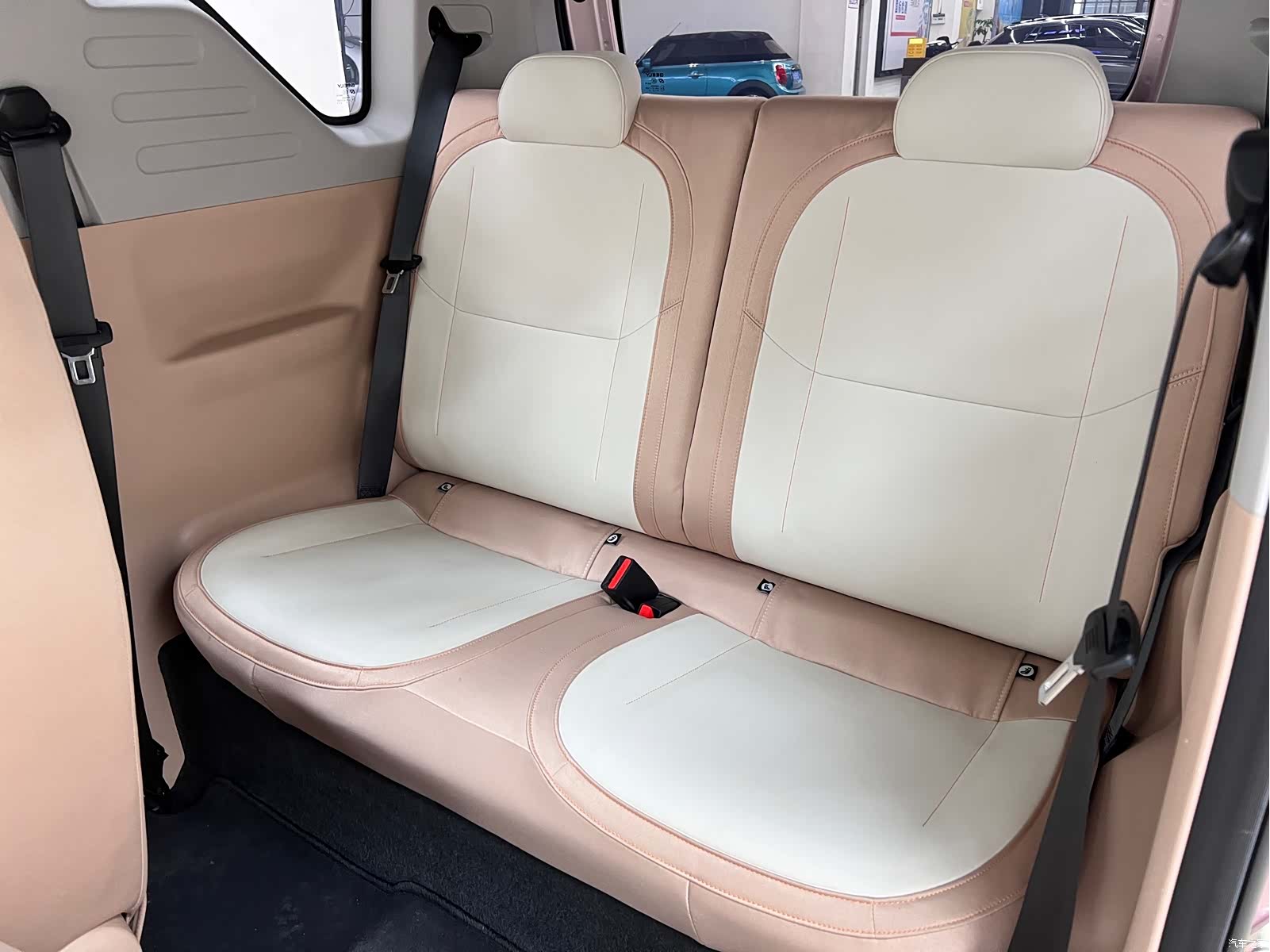 Geely Panda, 2024 16