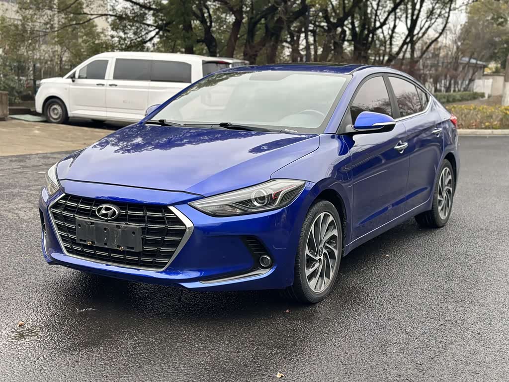 Hyundai Elantra