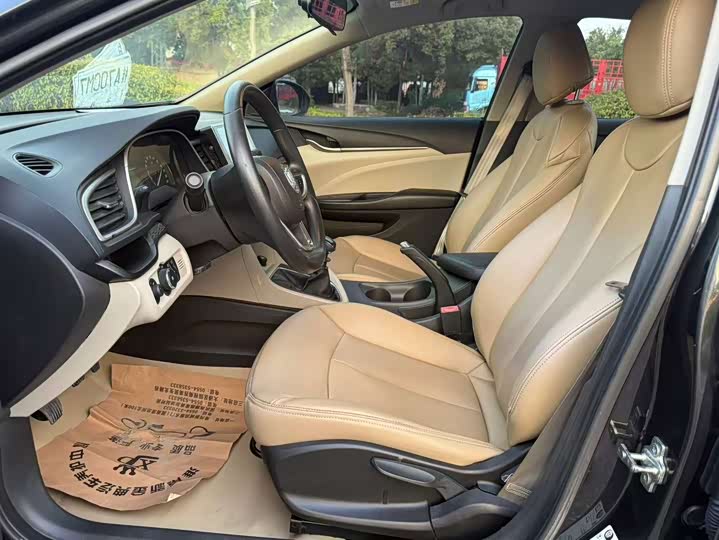 Buick Excelle GT 2015 15N МКПП Elite
