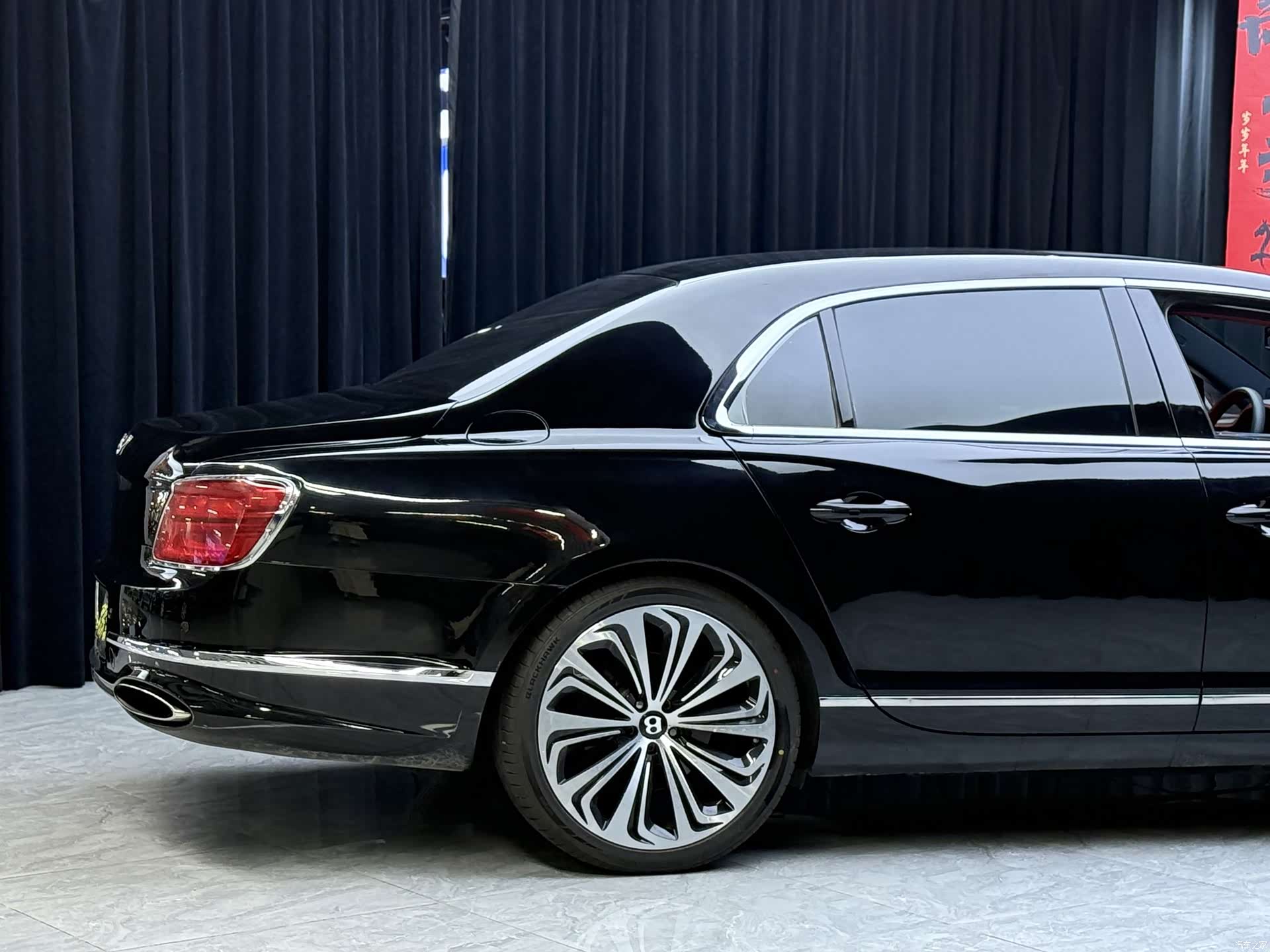 Bentley Flying Spur, 2012 12