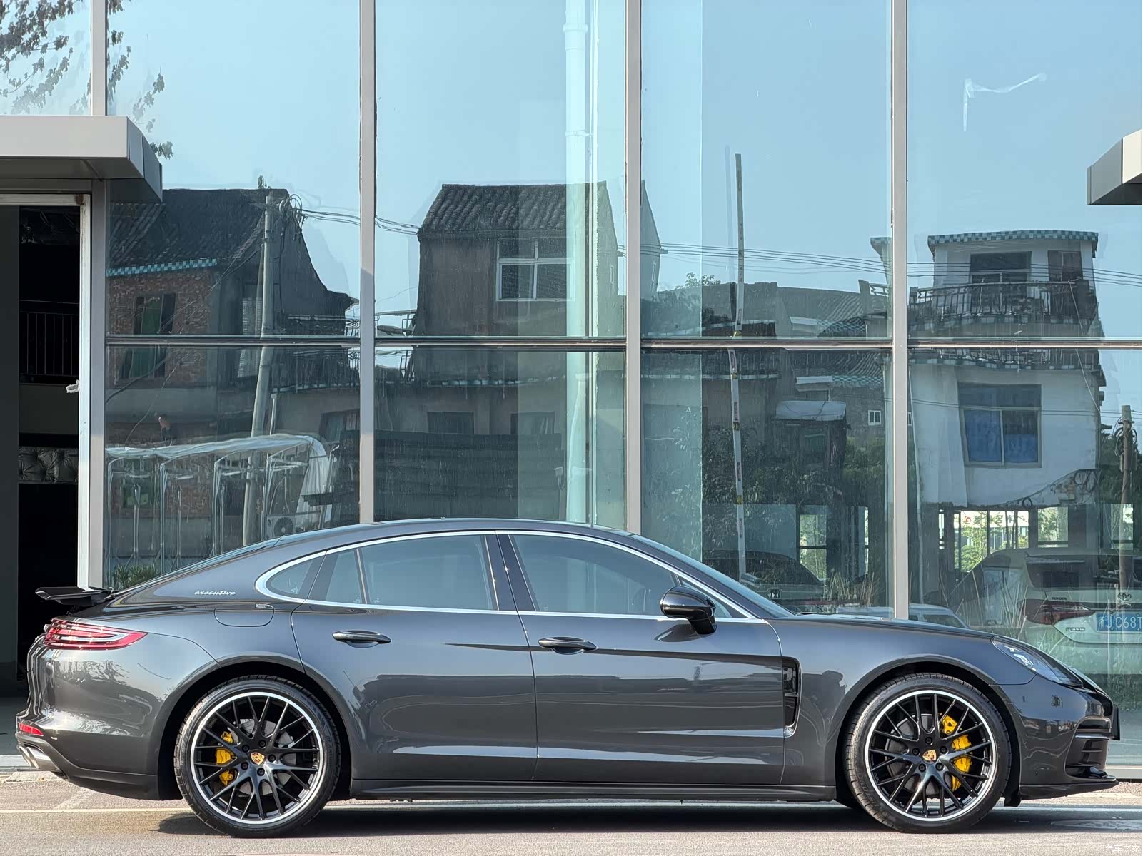 Porsche Panamera, 2018 3