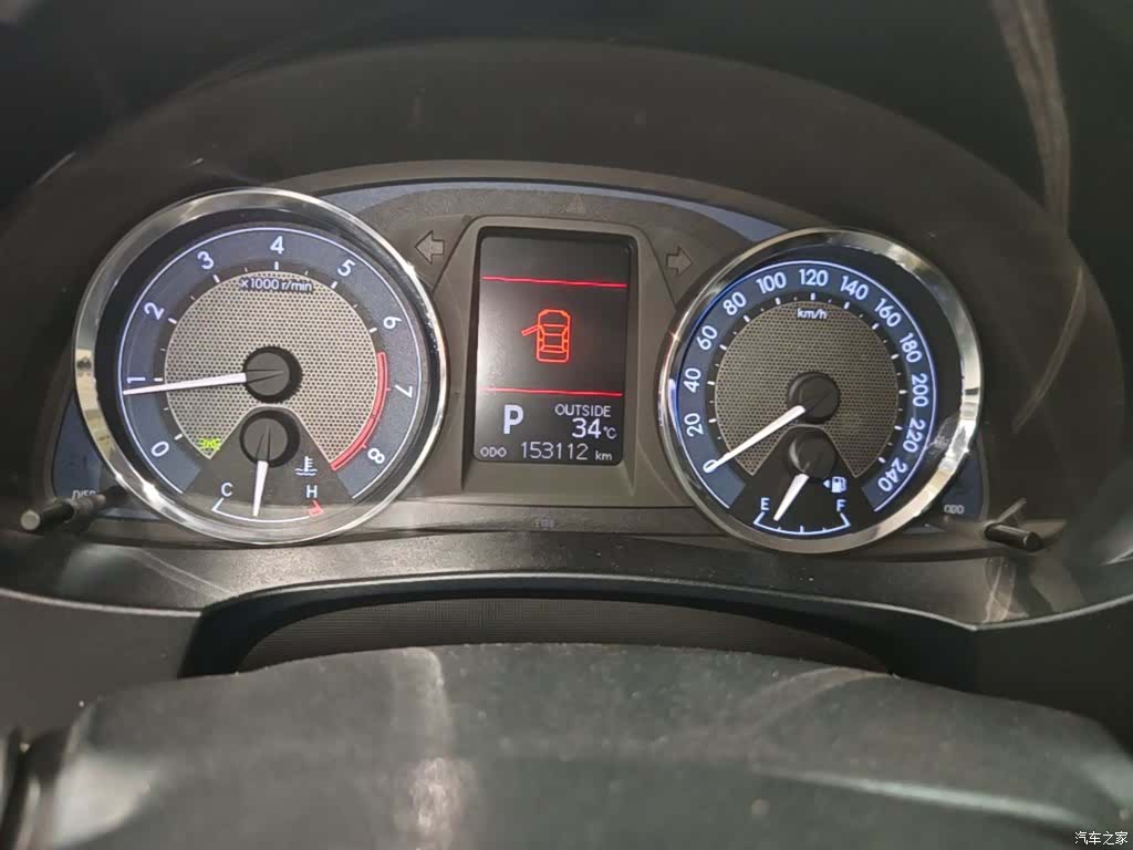 Toyota Corolla, 2015 12