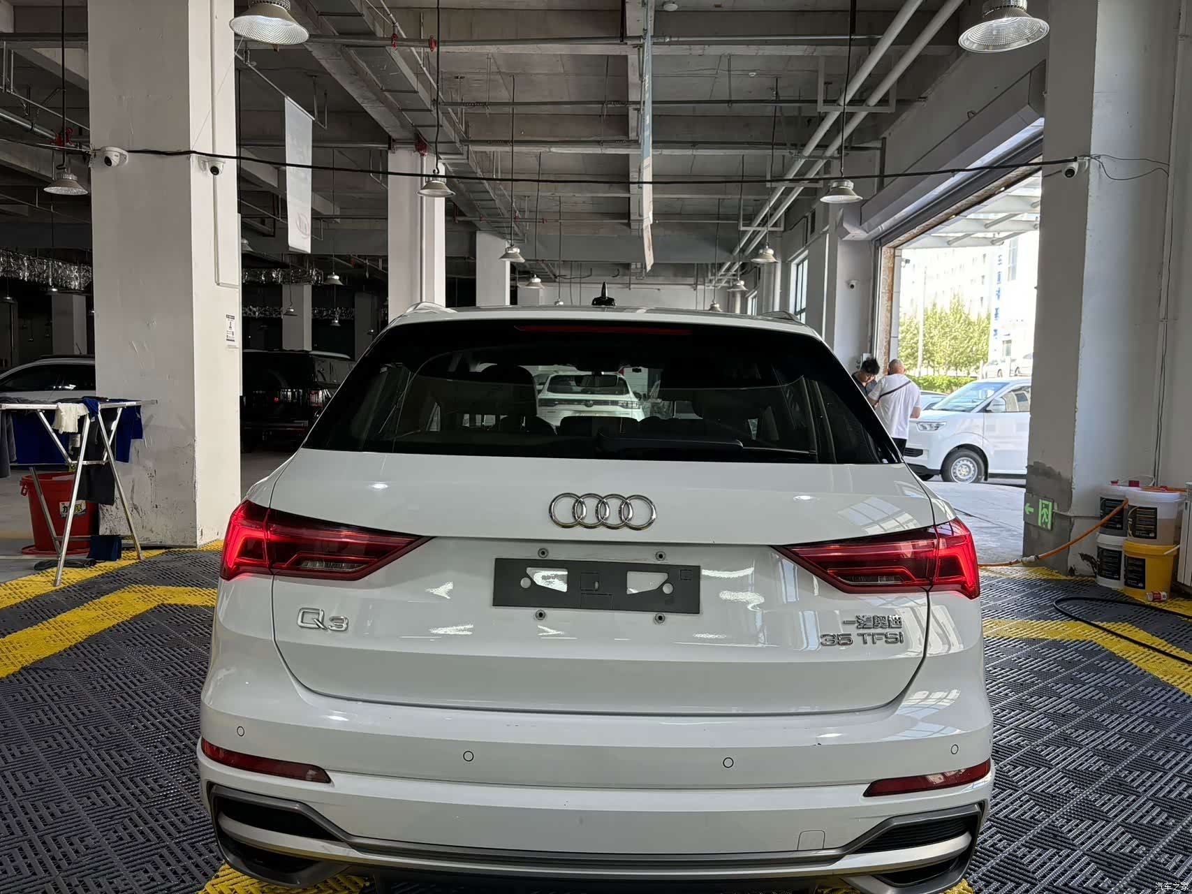 Audi Q3, 2023 все фото