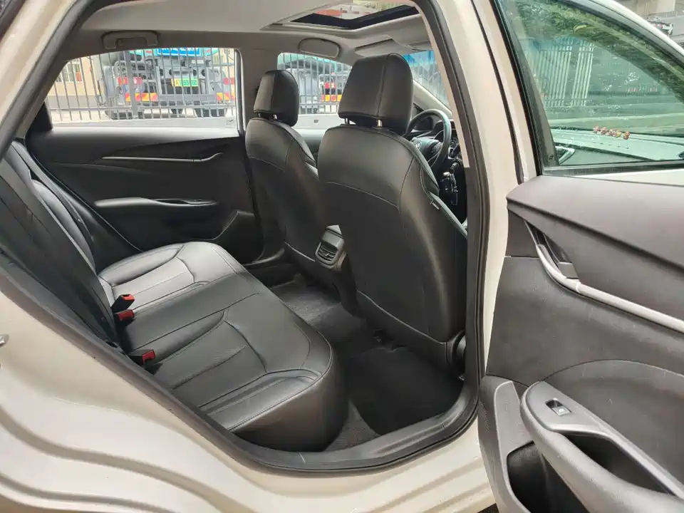 Buick Yinglang