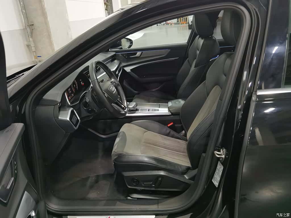 Audi A6L, 2022 10