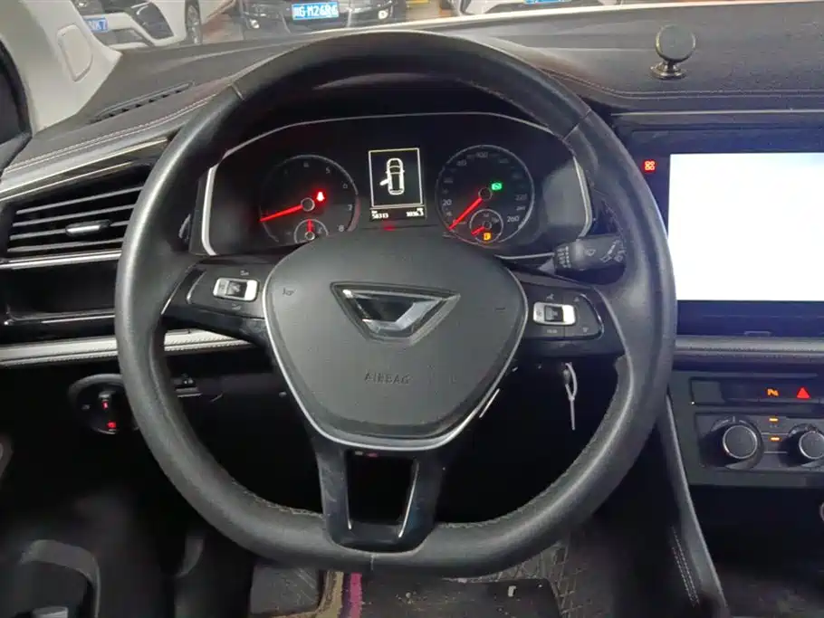Jetta VS7