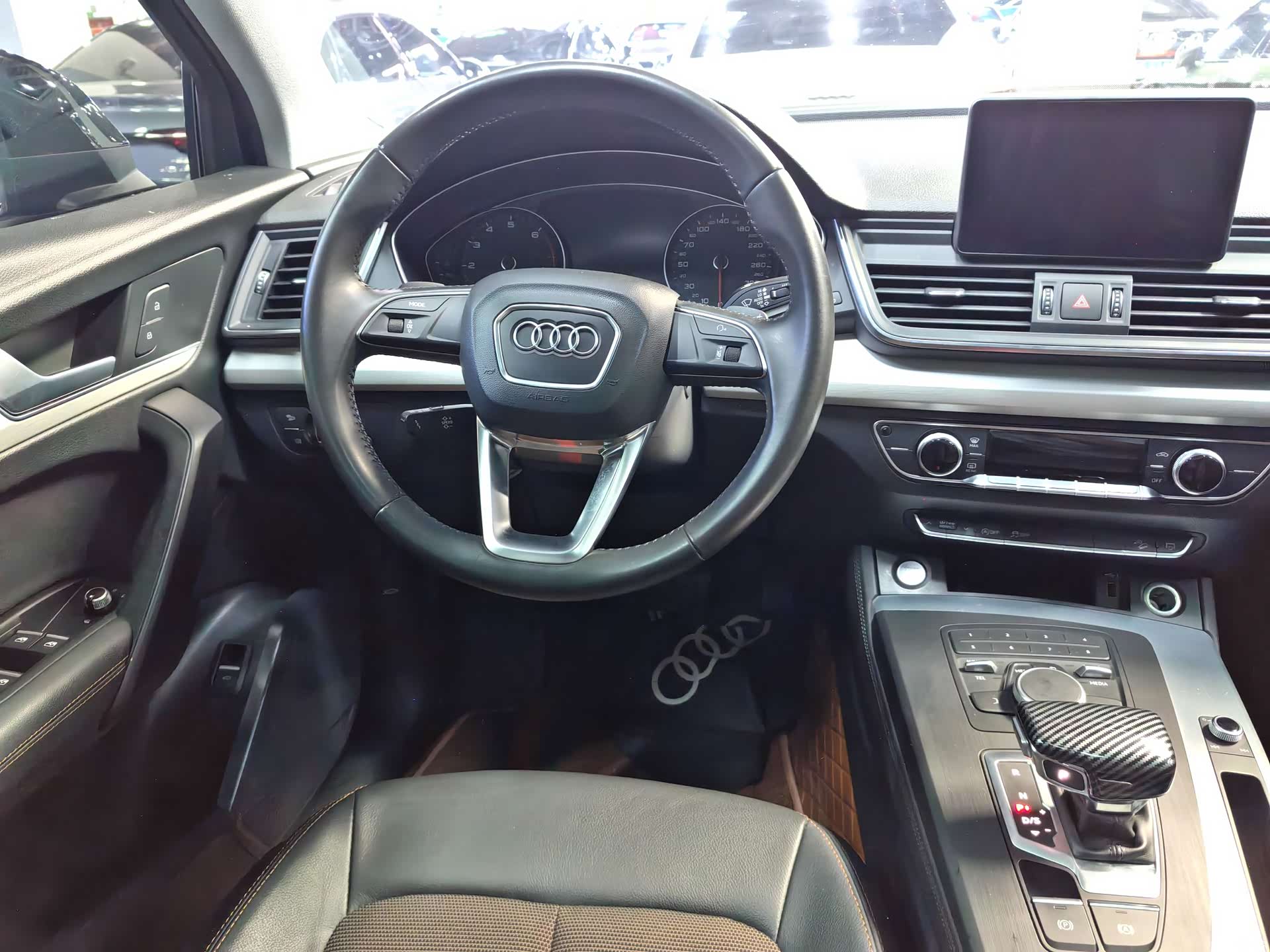 Audi Q5L, 2021 13
