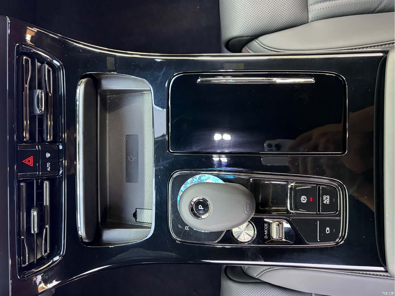 Trumpchi M8, 2024 12