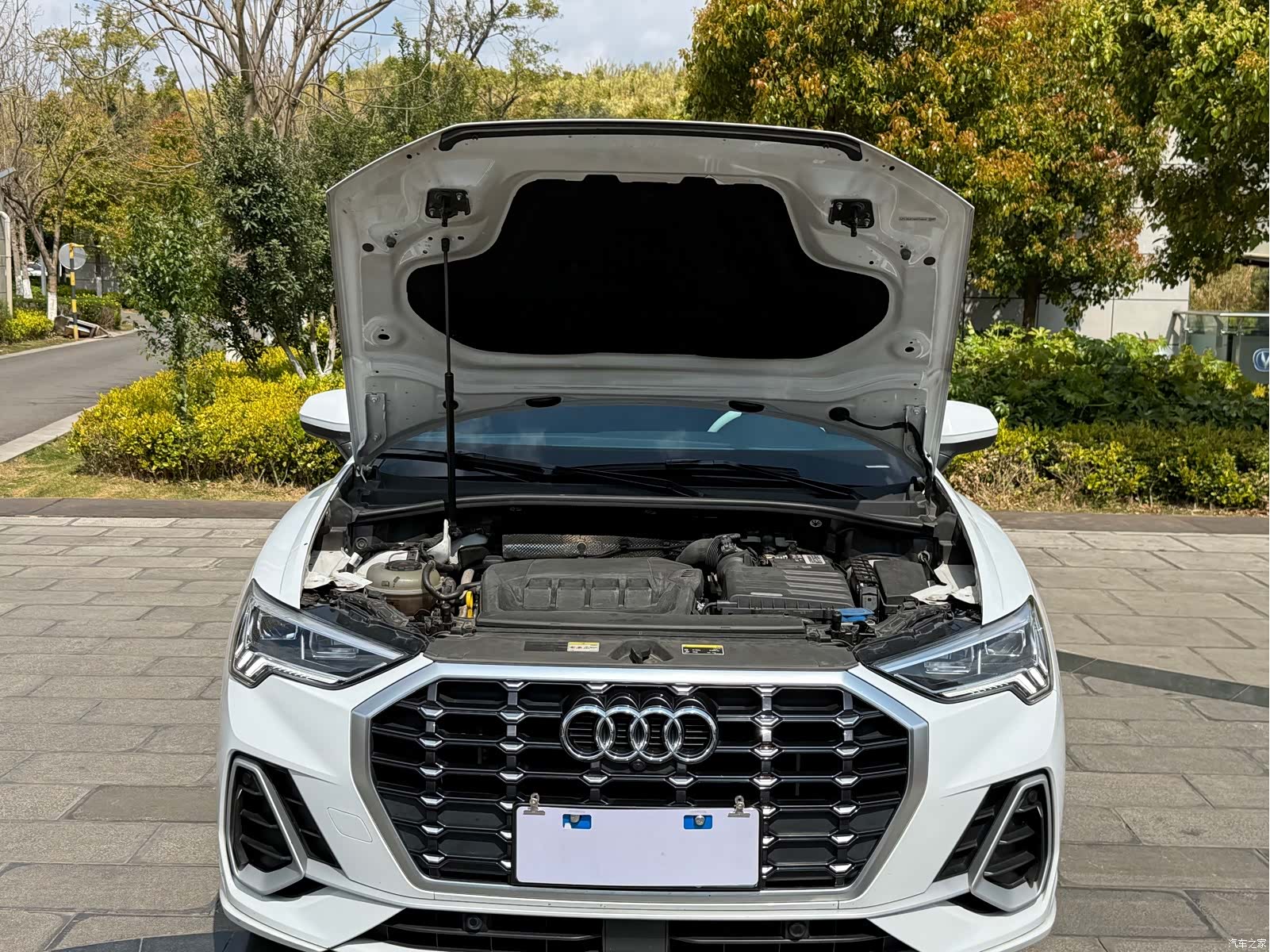 Audi Q3, 2022 23