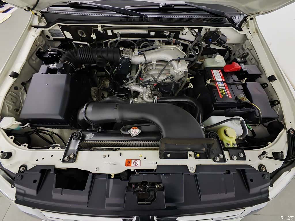 Mitsubishi Pajero, 2014 6